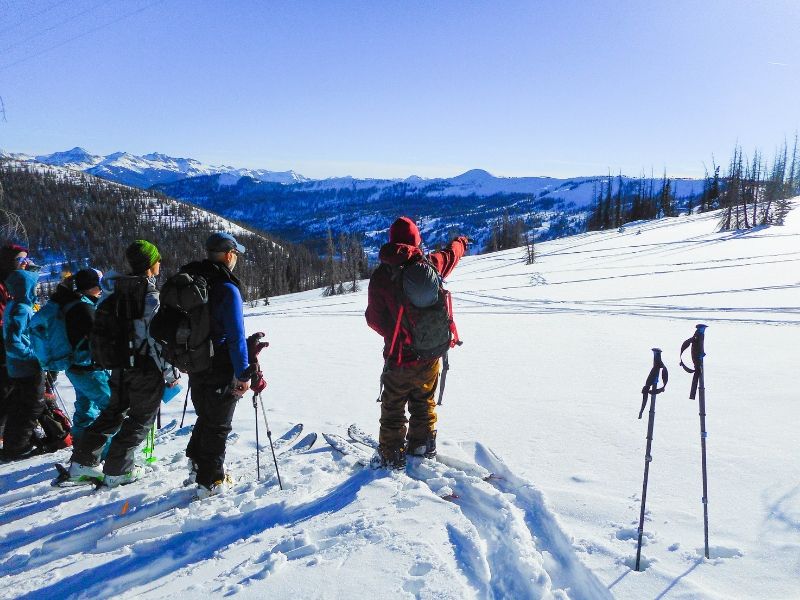 group instruction during a AIARE level 1 avalanche course