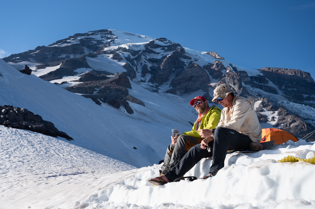 starting up the turtle snowfield on the Kautz Route